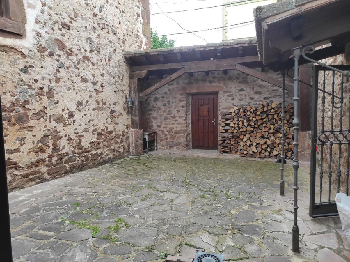 El Capricho De Valganon Apartment Exterior photo